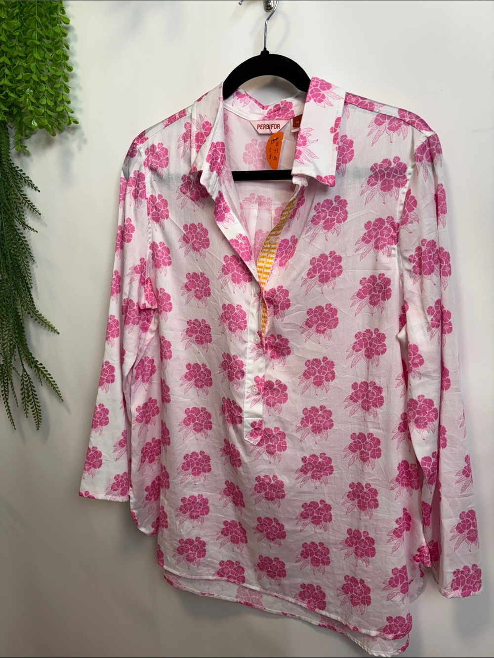 PERNIOR Pink Floral Button-Down Women's Shirt